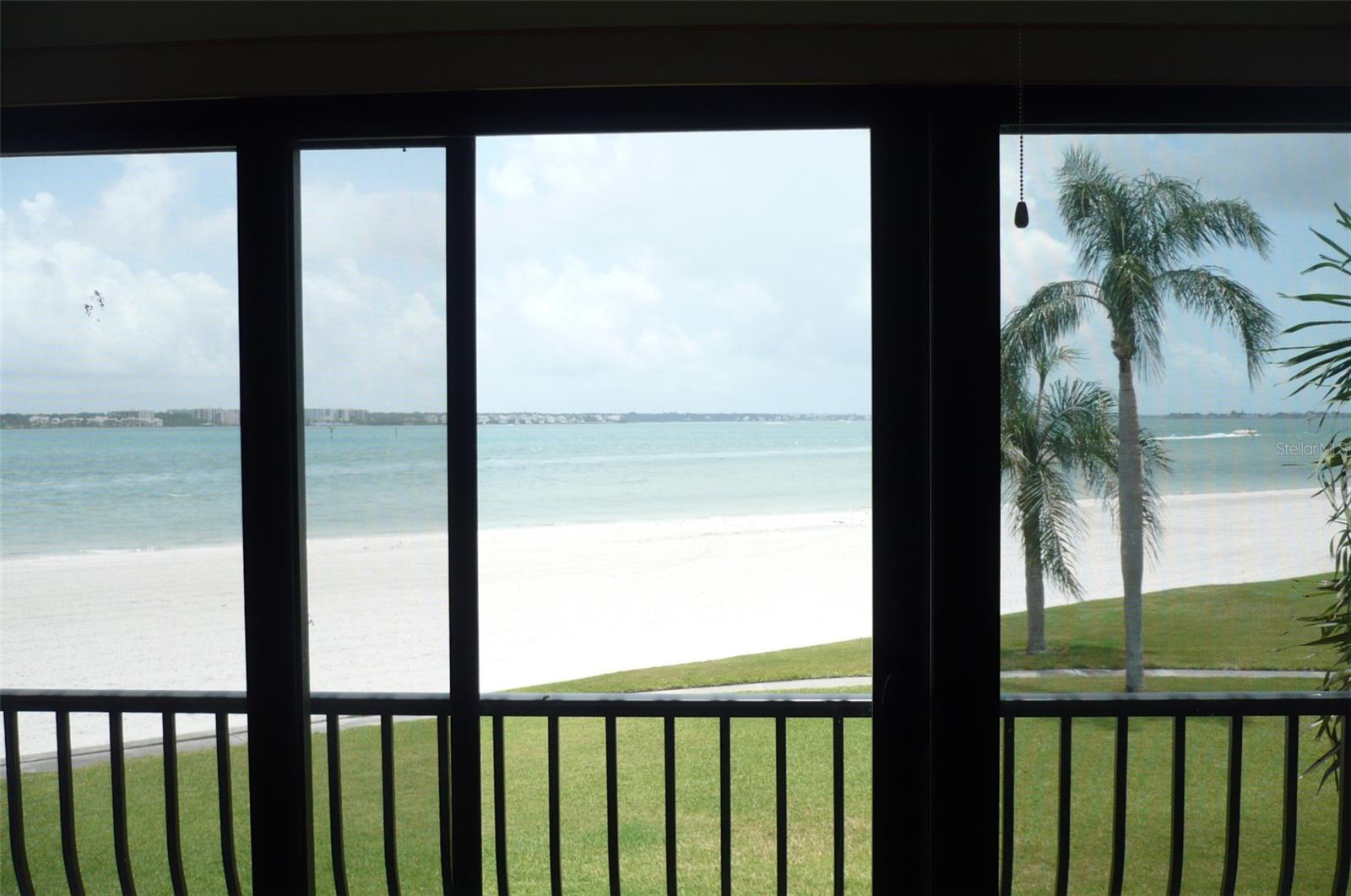 895 S GULFVIEW BLVD  #203, CLEARWATER BEACH, FL — photo 38