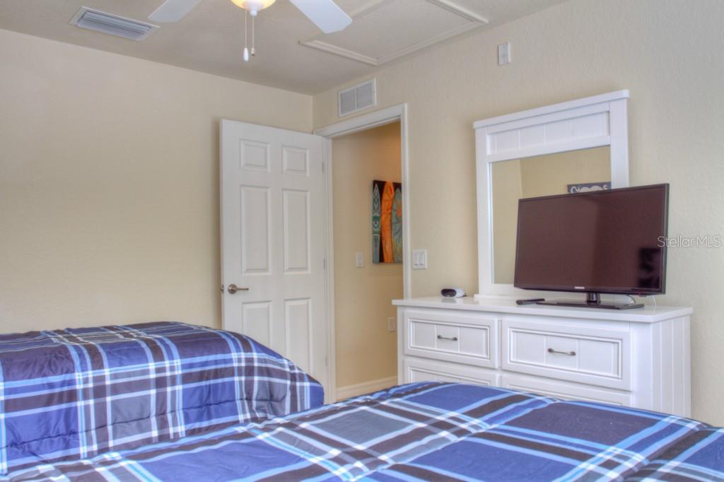 7305  RIVER HAMMOCK DR  #206, BRADENTON, FL — photo 23