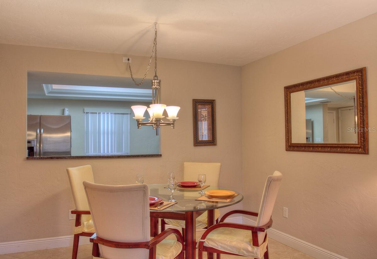 1250 N PORTOFINO DR  #107MAR, SARASOTA, FL — photo 26