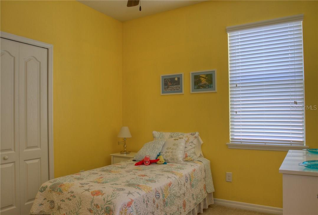 8525  KARPEAL DR, SARASOTA, FL — photo 17