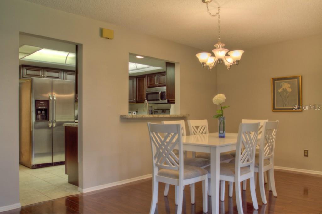 7093  FAIRWAY BEND LN, SARASOTA, FL — photo 8