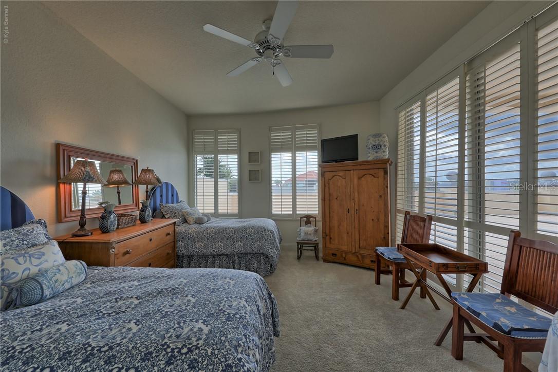 10 PAPAYA ST #305, CLEARWATER BEACH, FL — photo 20