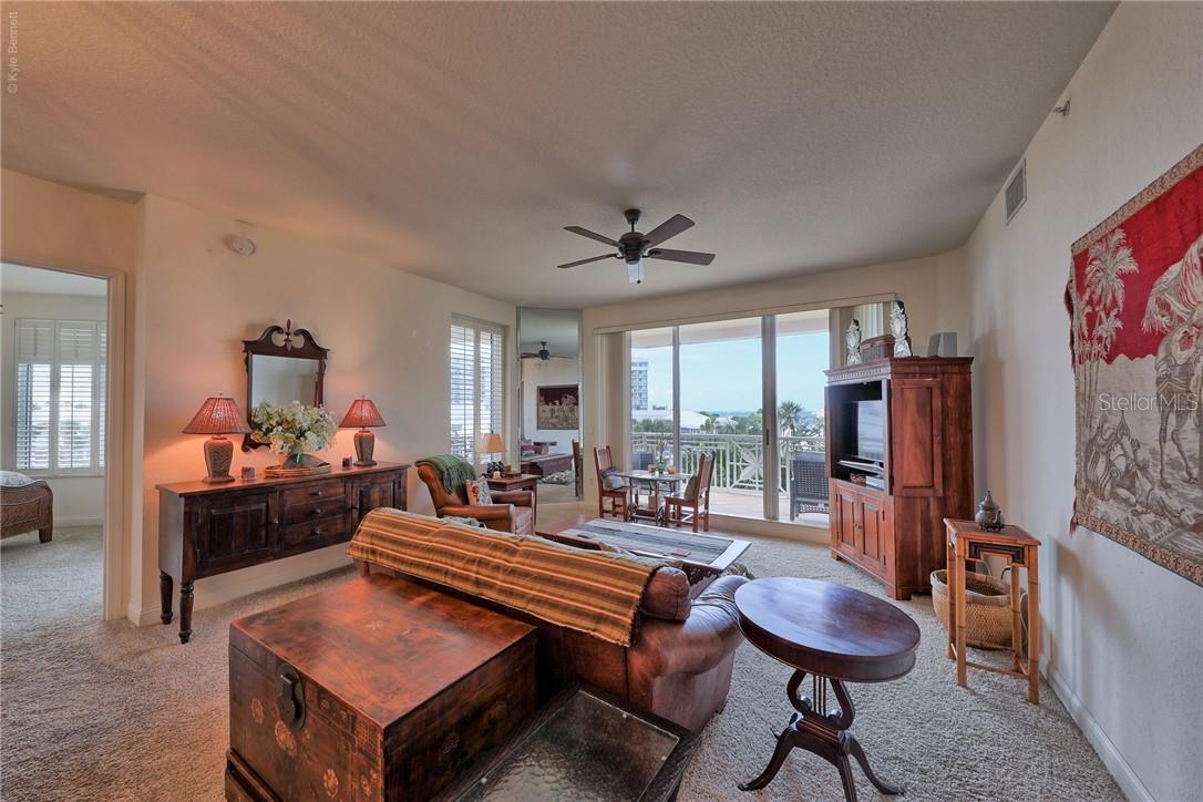 10 PAPAYA ST #305, CLEARWATER BEACH, FL — photo 7