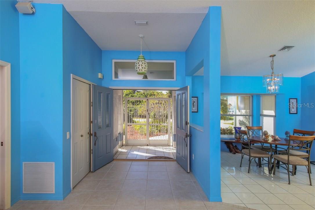 22 MARINER LN, ROTONDA WEST, FL — photo 3