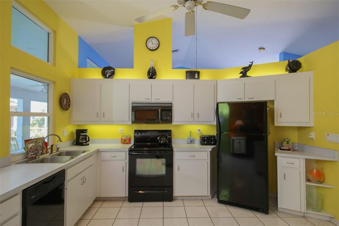 22 MARINER LN, ROTONDA WEST, FL — photo 8