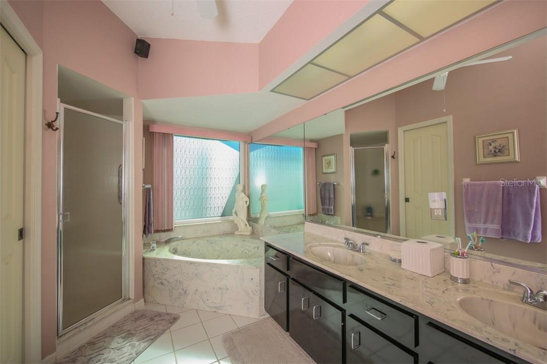 22 MARINER LN, ROTONDA WEST, FL — photo 14
