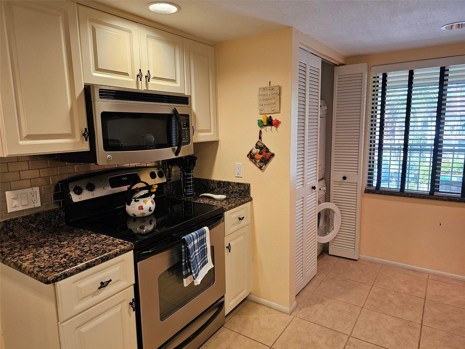 6468 SEAGULL DR #316, BRADENTON, FL — photo 8