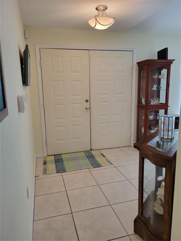 9400 NEW MARTINSVILLE AVE, ENGLEWOOD, FL — photo 3