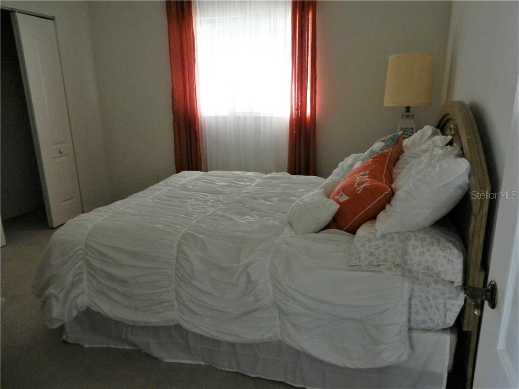 589 ROTONDA CIR, ROTONDA WEST, FL — photo 19