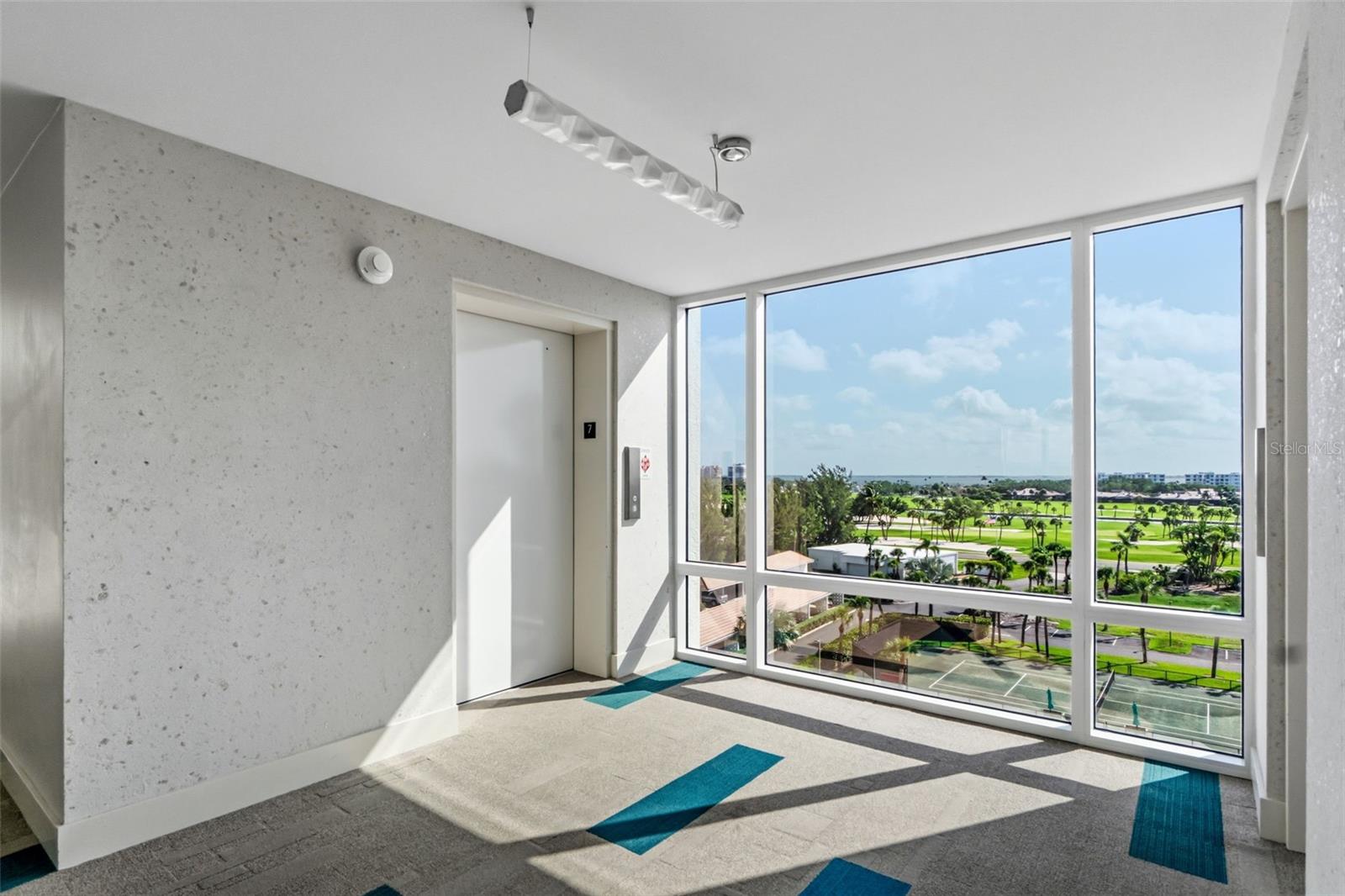 2425 GULF OF MEXICO DR #7C, LONGBOAT KEY, FL — photo 2