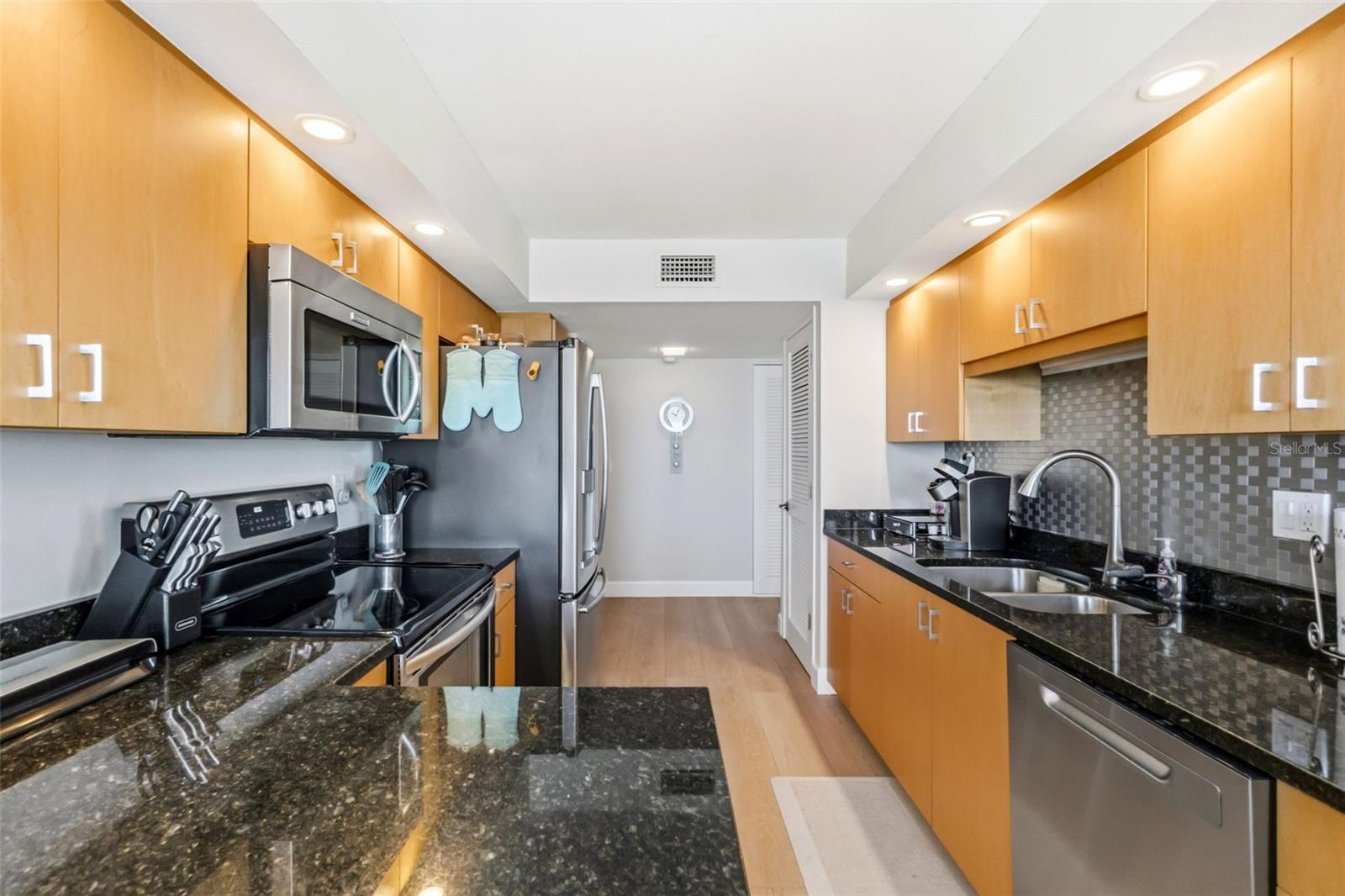 2425 GULF OF MEXICO DR #7C, LONGBOAT KEY, FL — photo 26