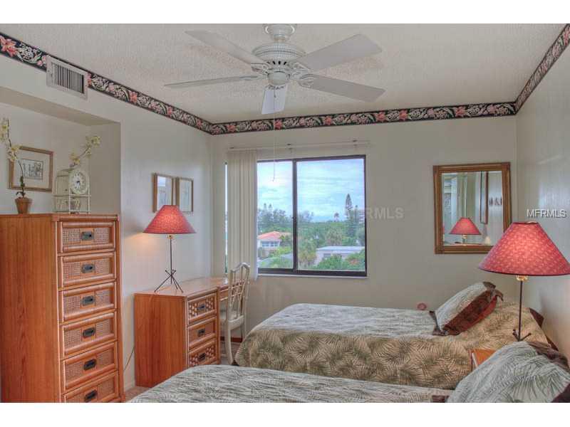 131  GARFIELD DR  #4C, SARASOTA, FL — photo 16