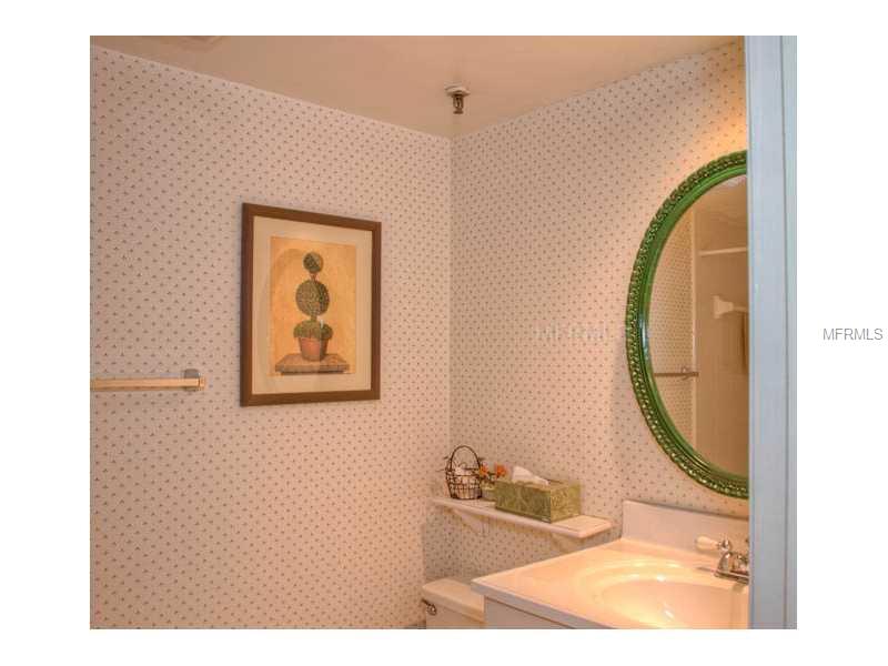 131  GARFIELD DR  #4C, SARASOTA, FL — photo 18