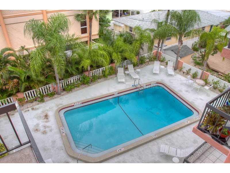 131  GARFIELD DR  #4C, SARASOTA, FL — photo 21