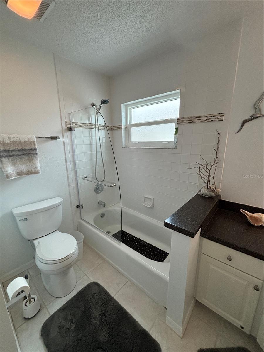 1332  CAPRI ISLES BLVD, VENICE, FL — photo 32