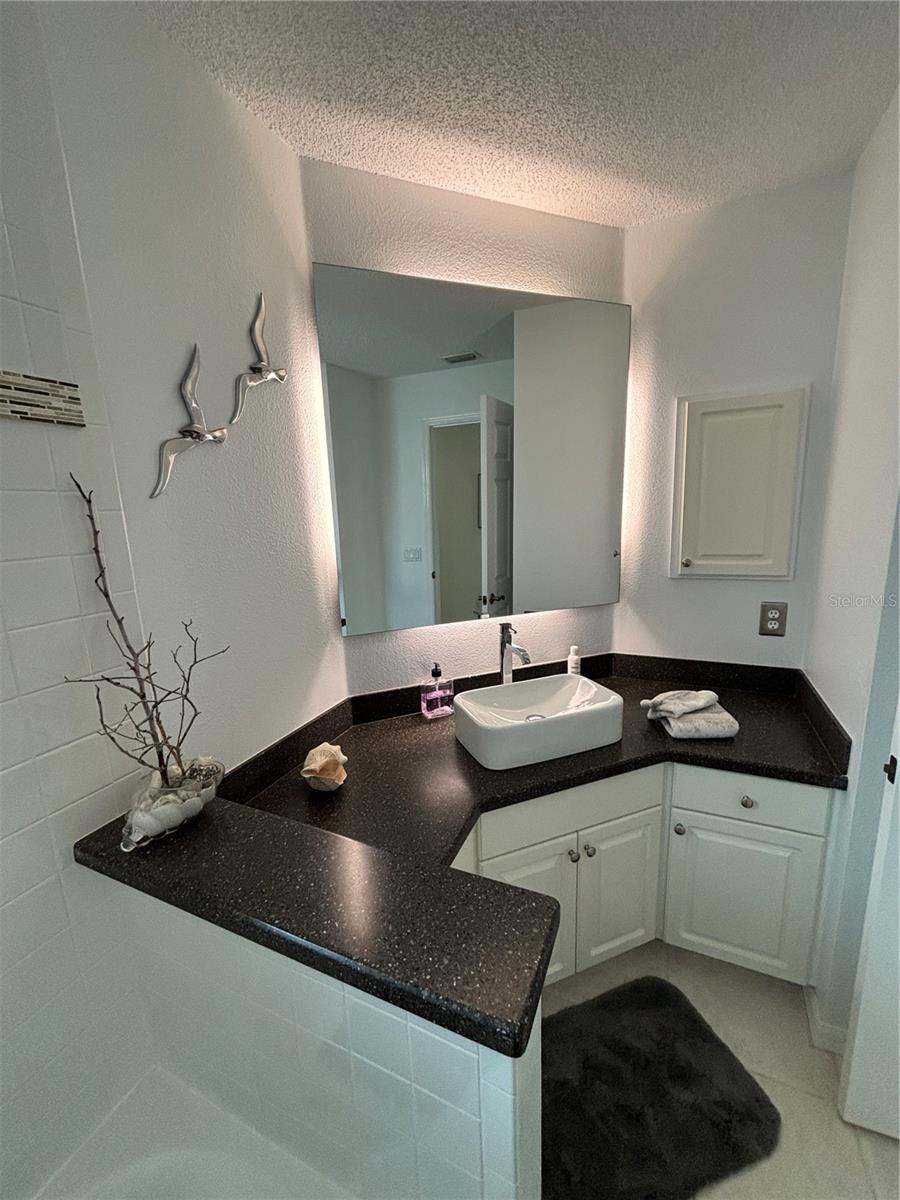 1332  CAPRI ISLES BLVD, VENICE, FL — photo 33