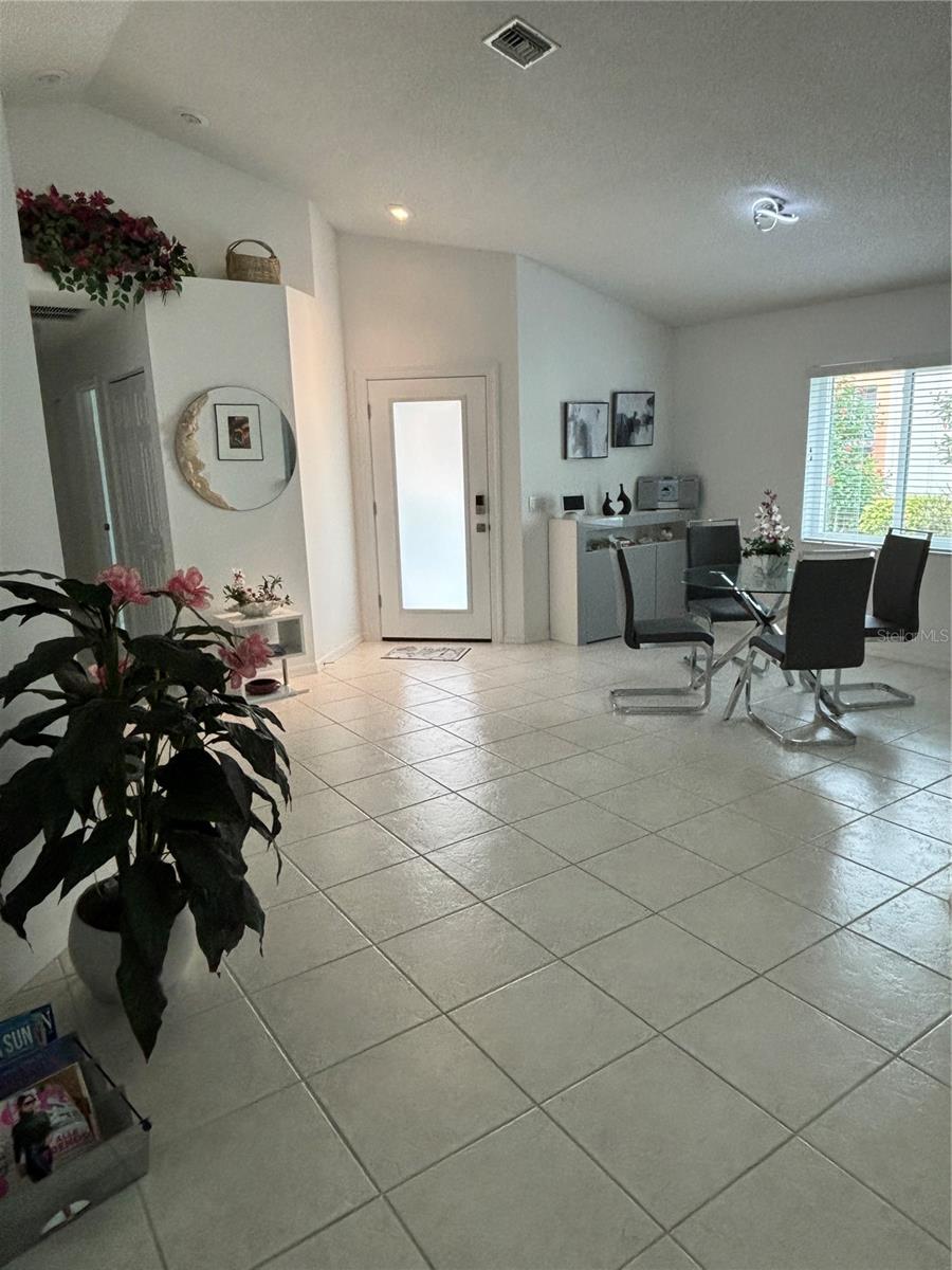 1332  CAPRI ISLES BLVD, VENICE, FL — photo 11