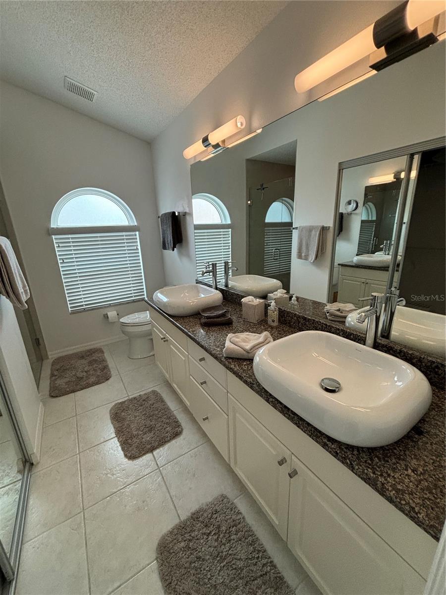 1332  CAPRI ISLES BLVD, VENICE, FL — photo 40