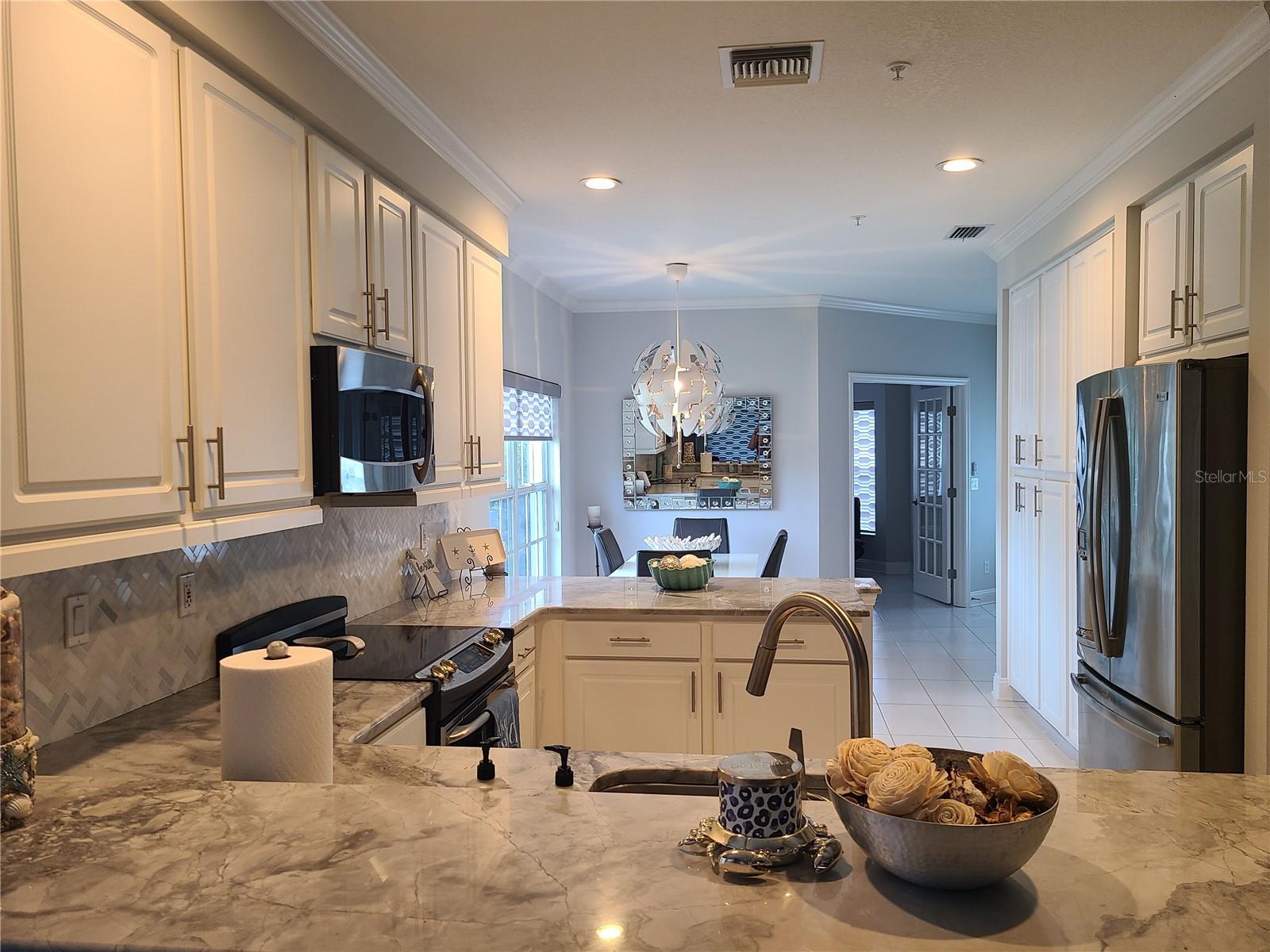 293 HIDDEN BAY DR #203, OSPREY, FL — photo 12