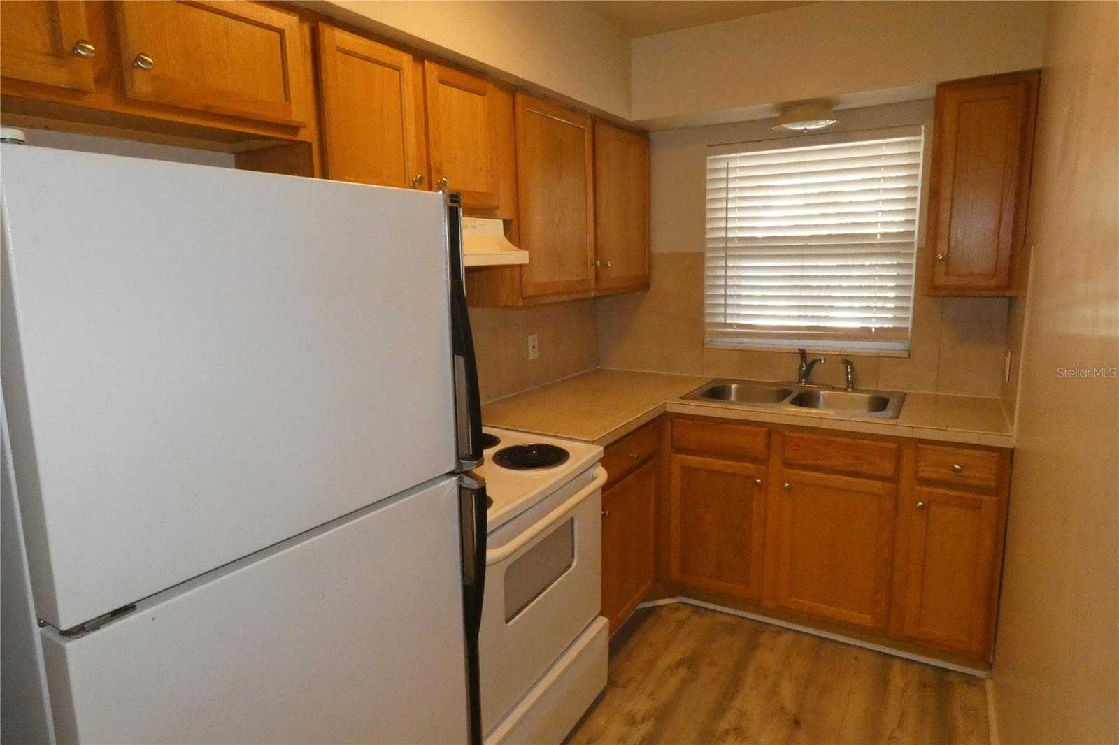 810 TYRONE BLVD N #G-2, ST PETERSBURG, FL — photo 7