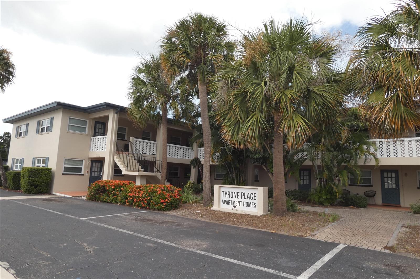 810 TYRONE BLVD N #G-2, ST PETERSBURG, FL — photo 2
