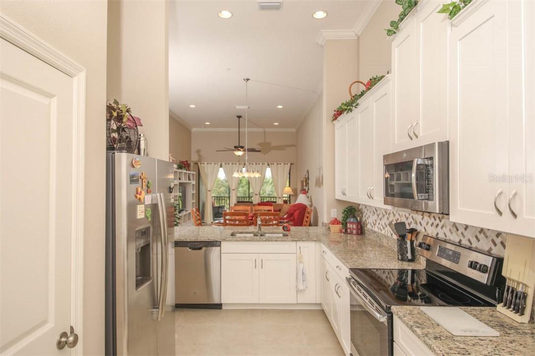 12720 SORRENTO WAY #201, BRADENTON, FL — photo 6