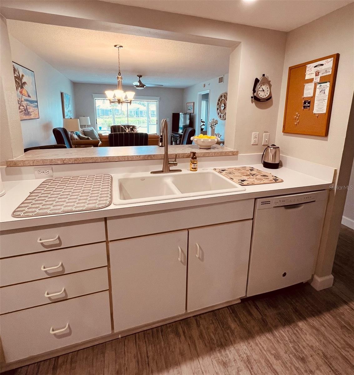 9300 CLUBSIDE CIR #1109, SARASOTA, FL — photo 9