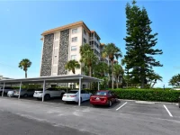 800 BENJAMIN FRANKLIN DR #403 — photo 3
