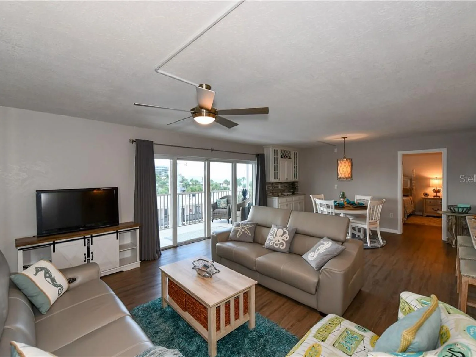 800 BENJAMIN FRANKLIN DR #403, SARASOTA, FL — photo 8