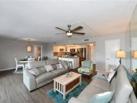 800 BENJAMIN FRANKLIN DR #403 — photo 9