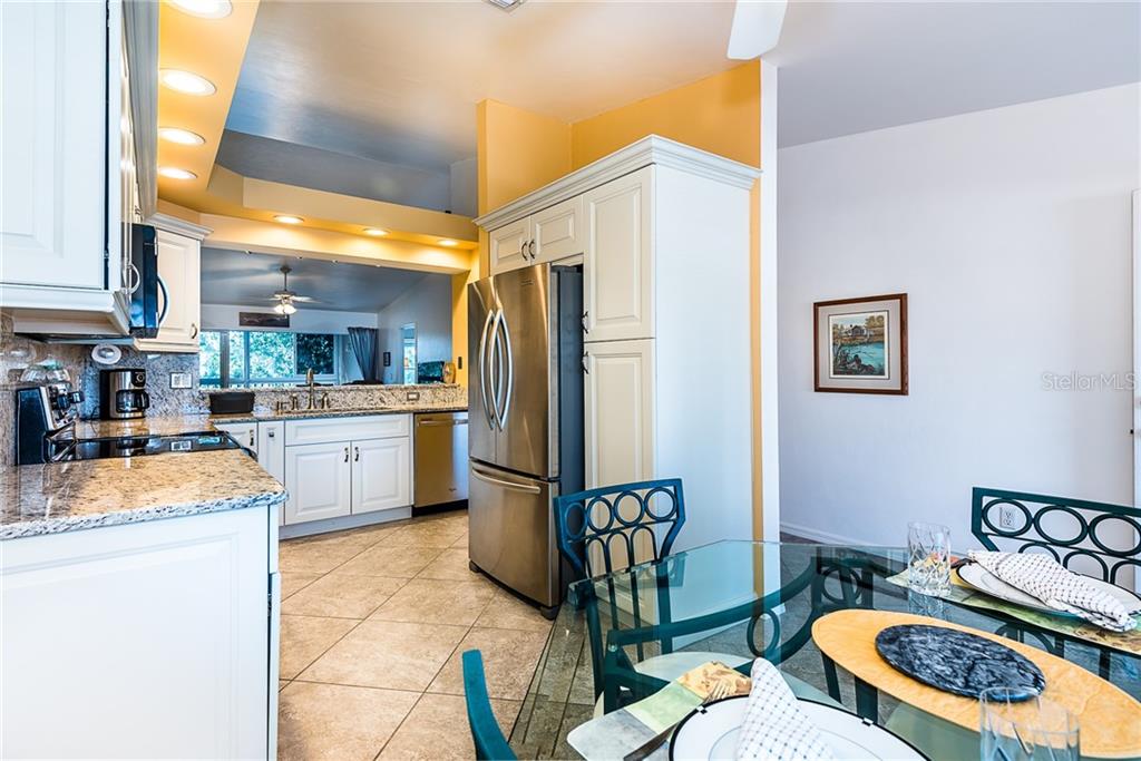 11644 SW EGRET CIR #506, LAKE SUZY, FL — photo 17