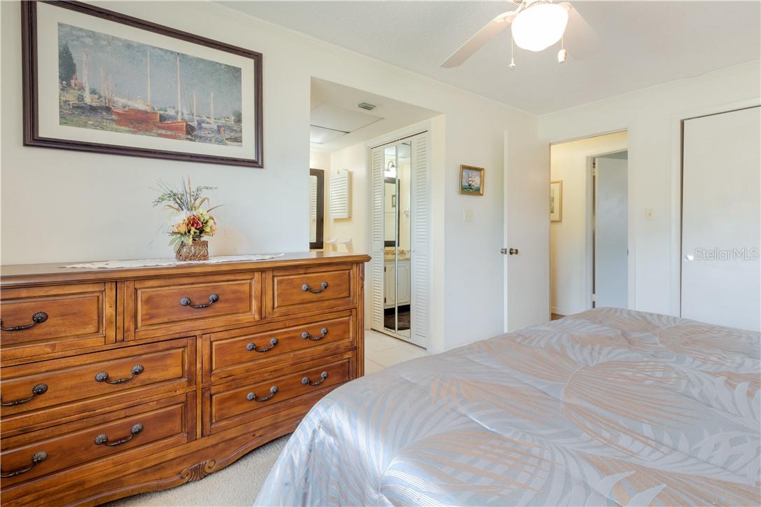 37 OAKLAND HILLS PL, ROTONDA WEST, FL — photo 19