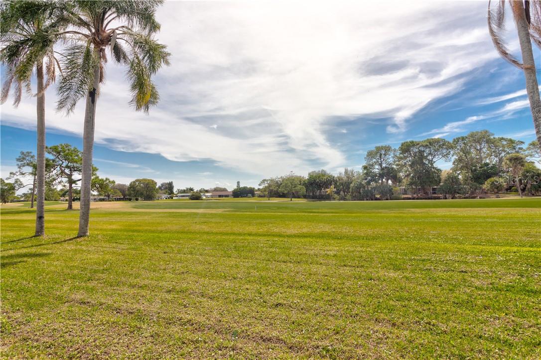 37 OAKLAND HILLS PL, ROTONDA WEST, FL — photo 36
