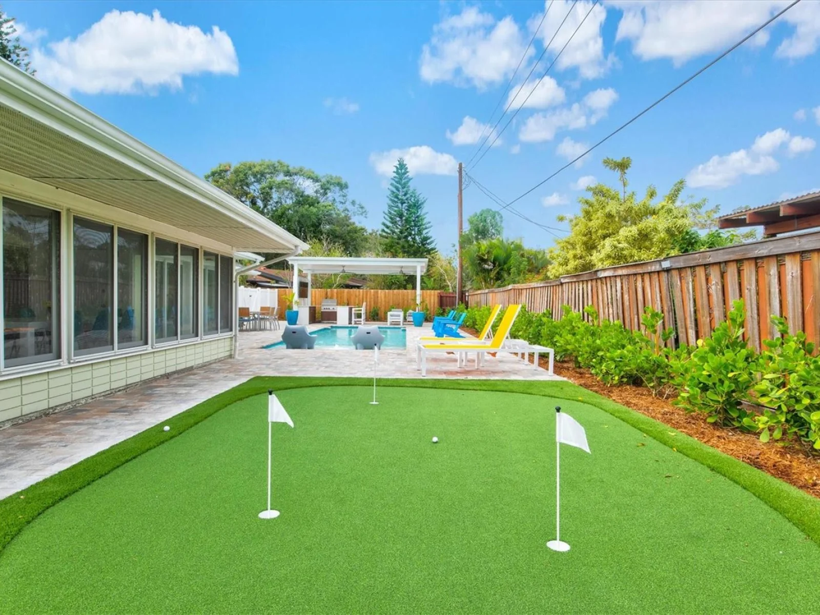 2473 DAVIS BLVD, SARASOTA, FL — photo 33