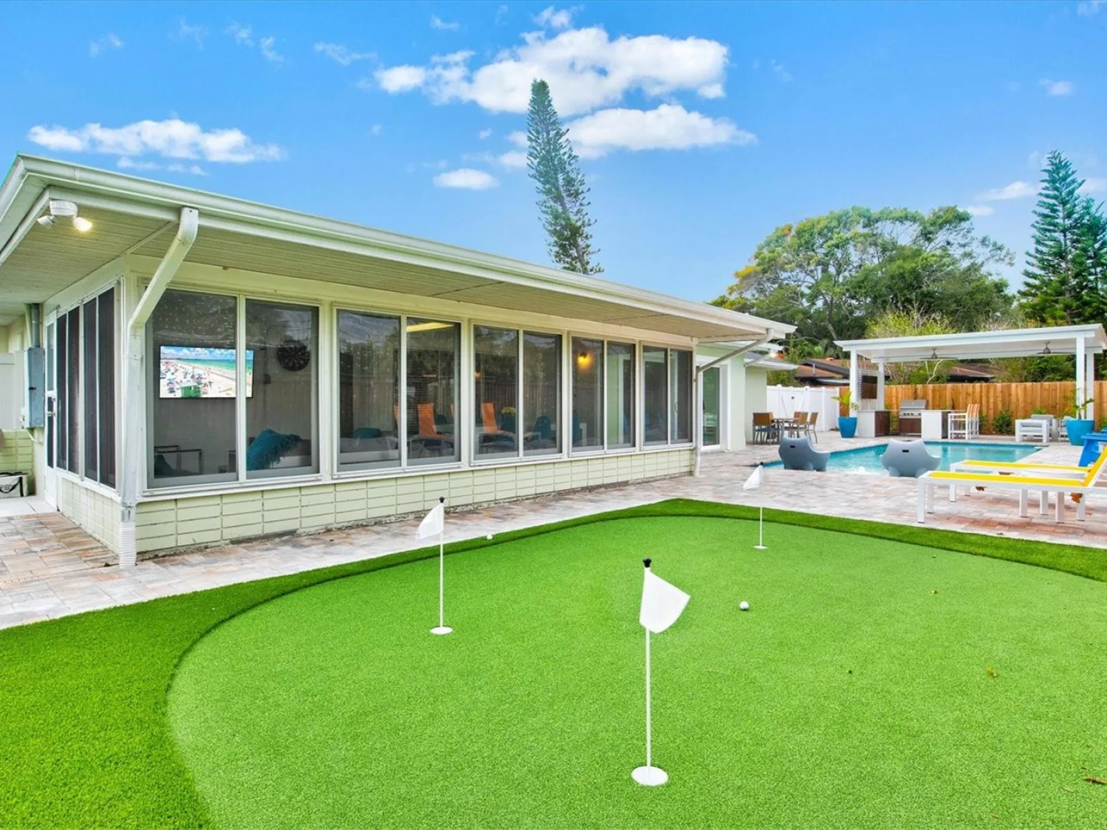 2473 DAVIS BLVD, SARASOTA, FL — photo 36