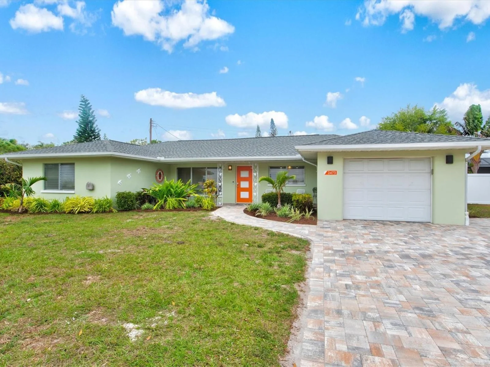 2473 DAVIS BLVD, SARASOTA, FL — photo 38