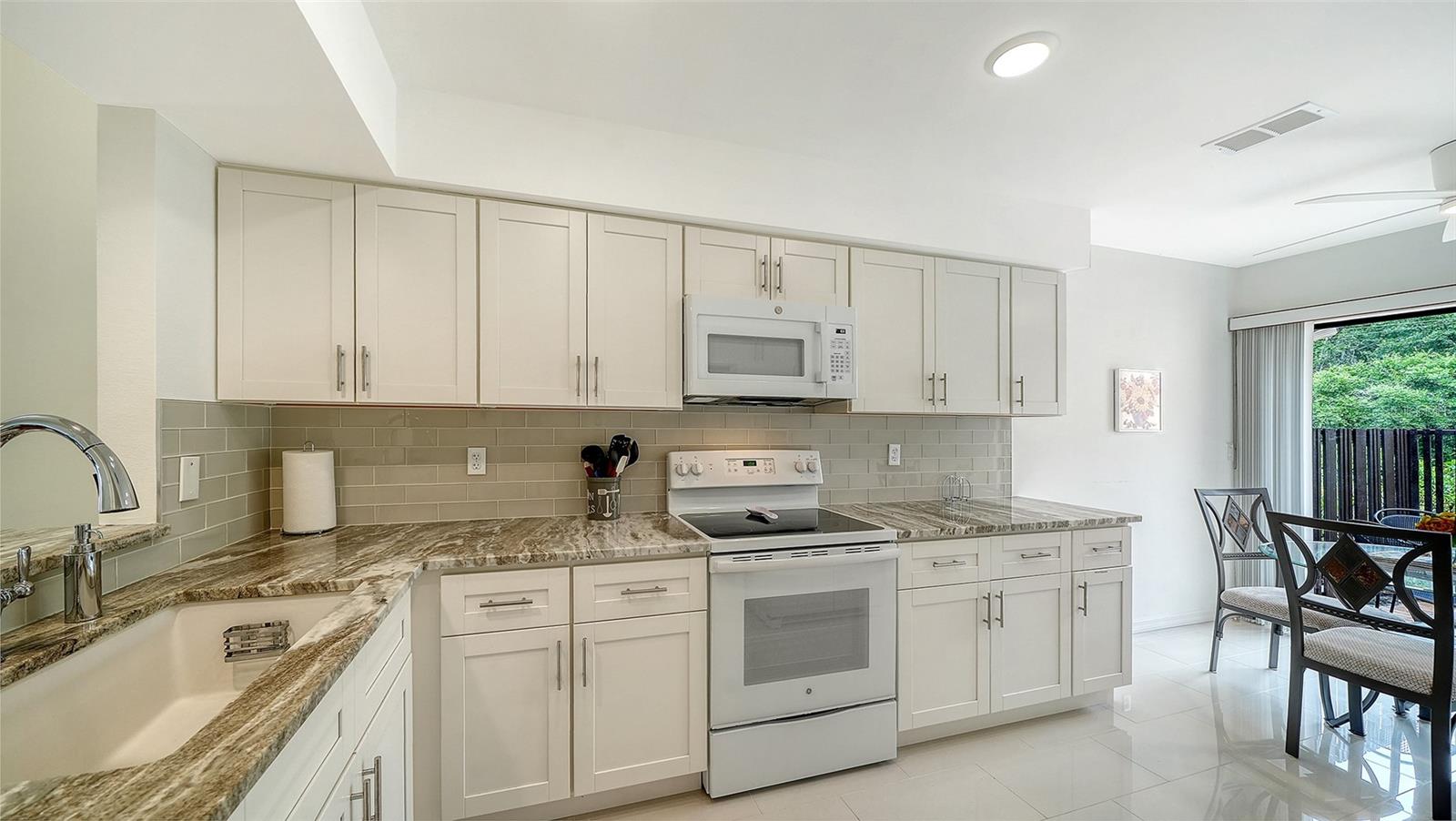 6281 TIMBERLAKE DR #H6, SARASOTA, FL — photo 26