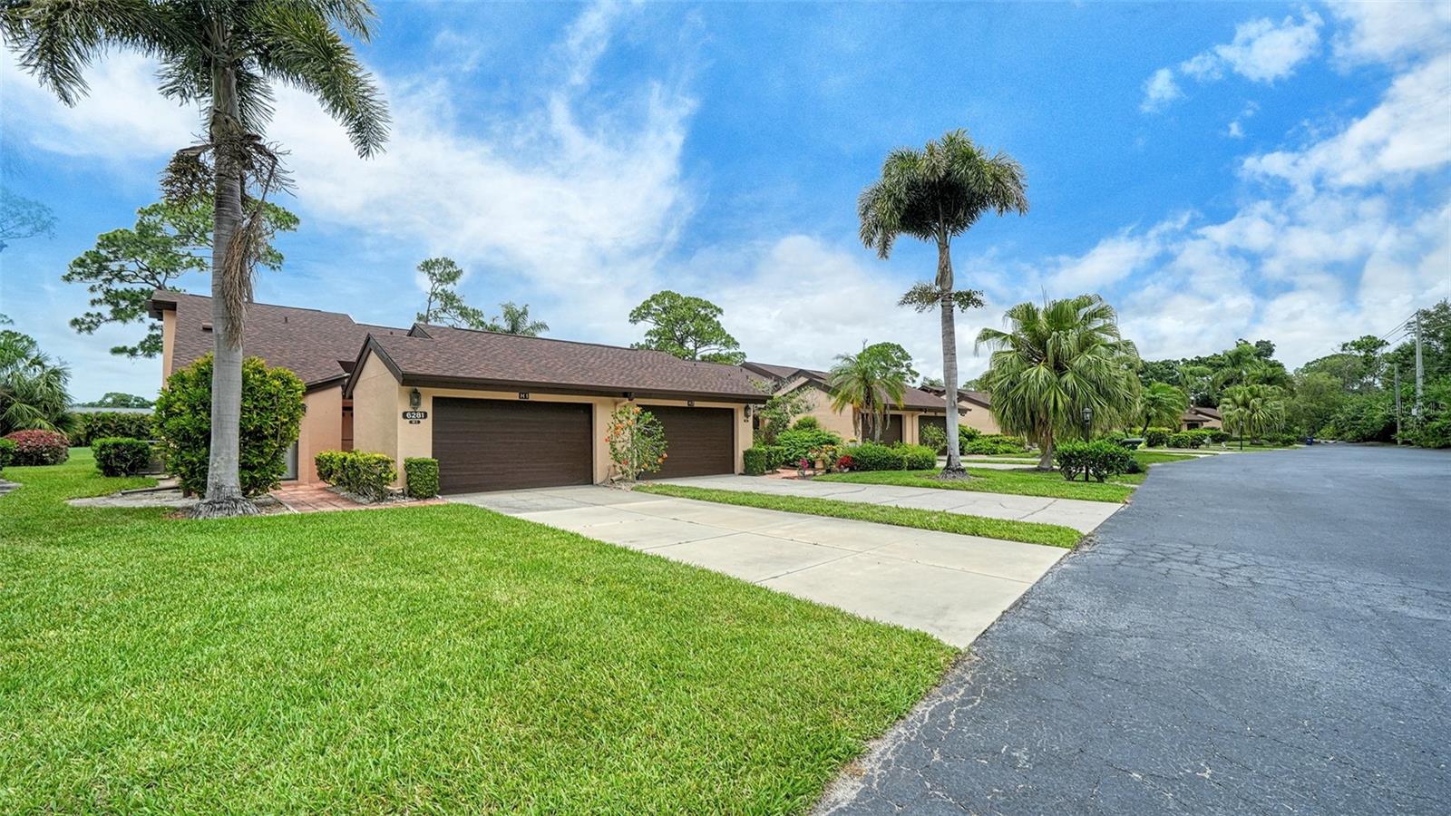 6281 TIMBERLAKE DR #H6, SARASOTA, FL — photo 2