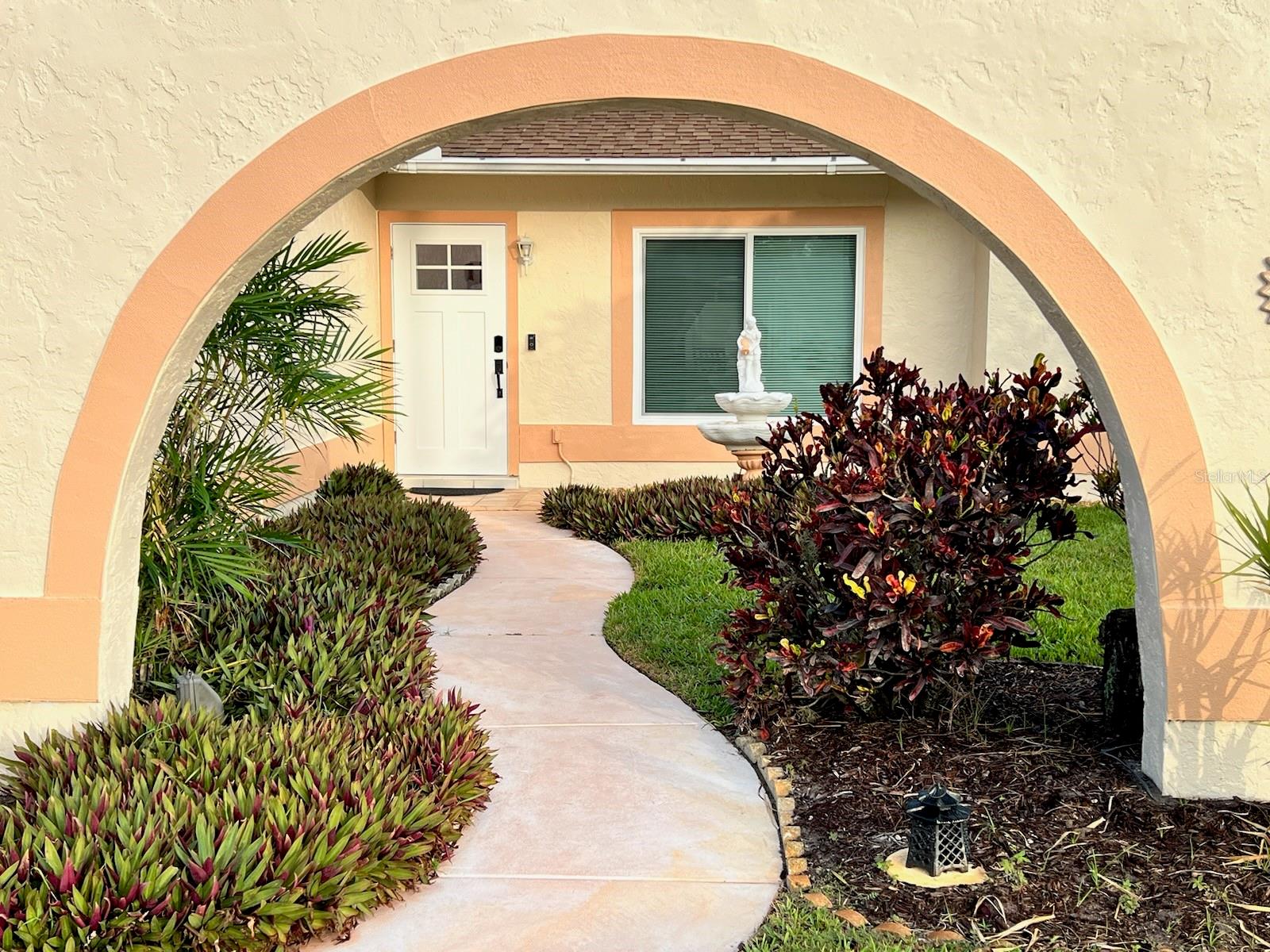, BRADENTON, FL
