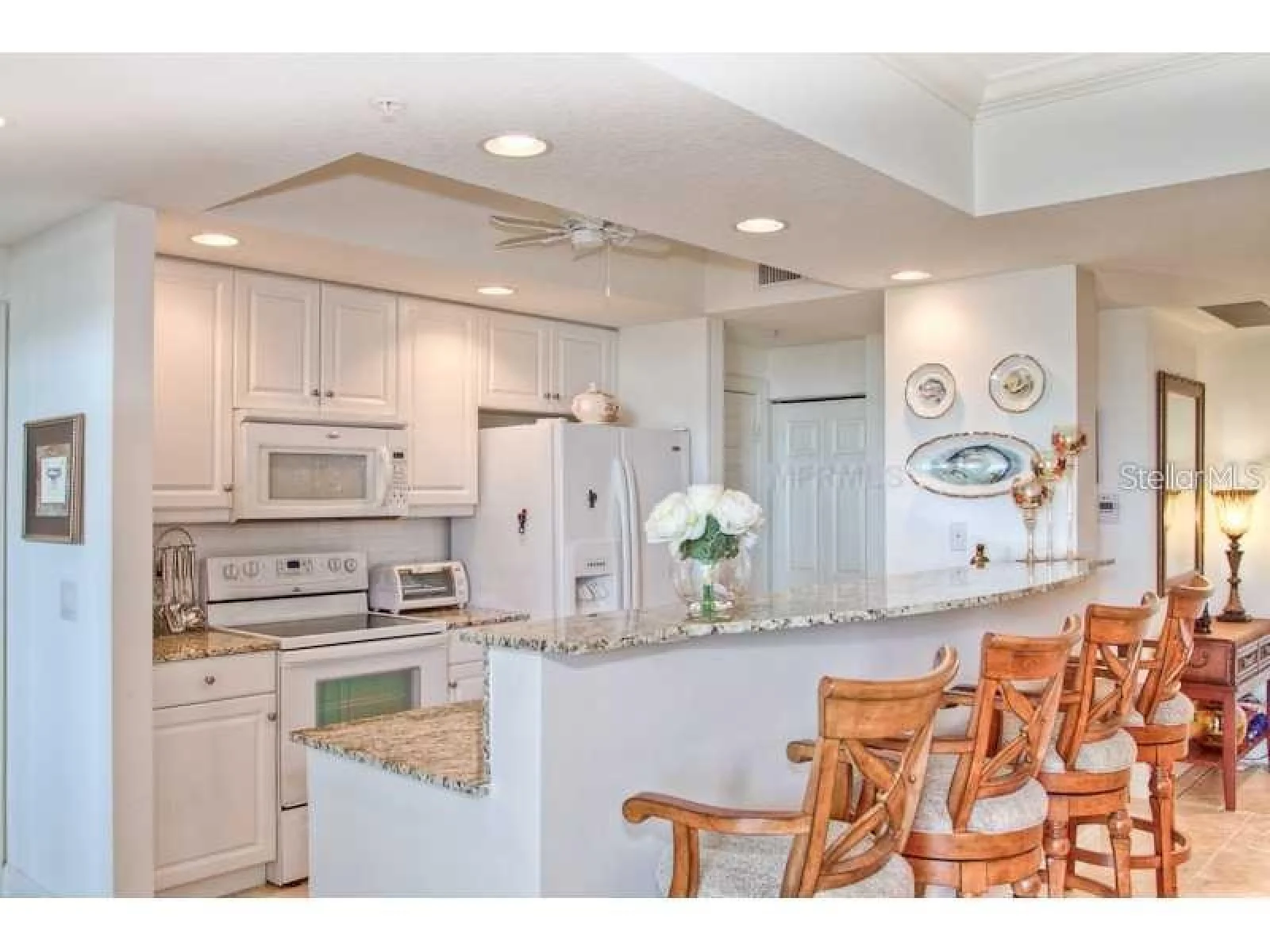 800 N. TAMIAMI TRAIL #303, SARASOTA, FL — photo 12