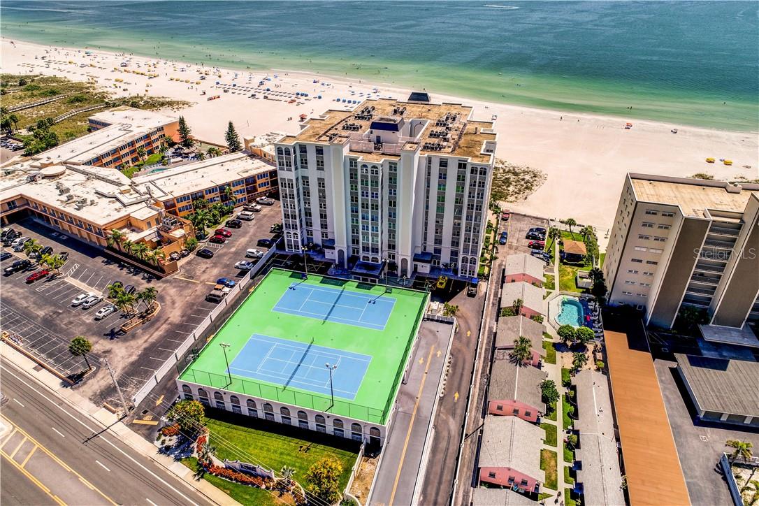 4950 GULF BLVD #304, ST PETE BEACH, FL
