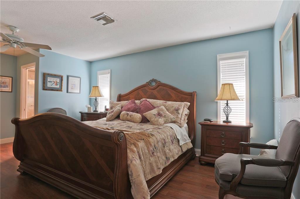 2929 MAYFLOWER ST, SARASOTA, FL — photo 10