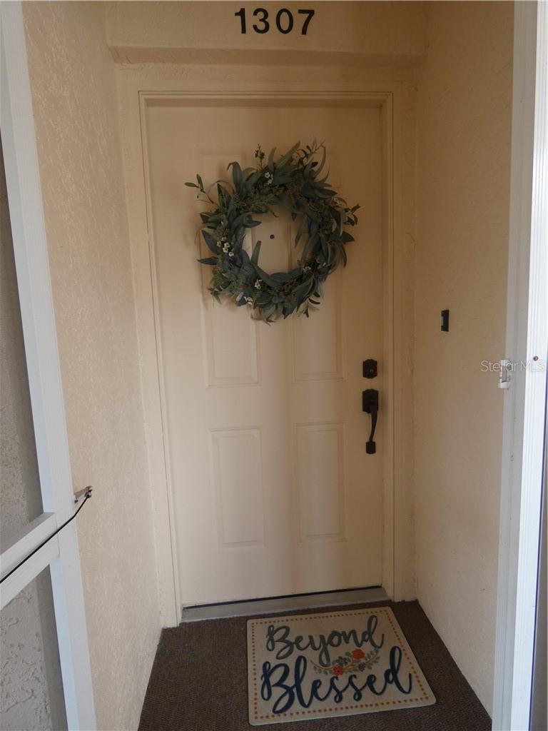 9300 CLUBSIDE CIR #1307, SARASOTA, FL — photo 2