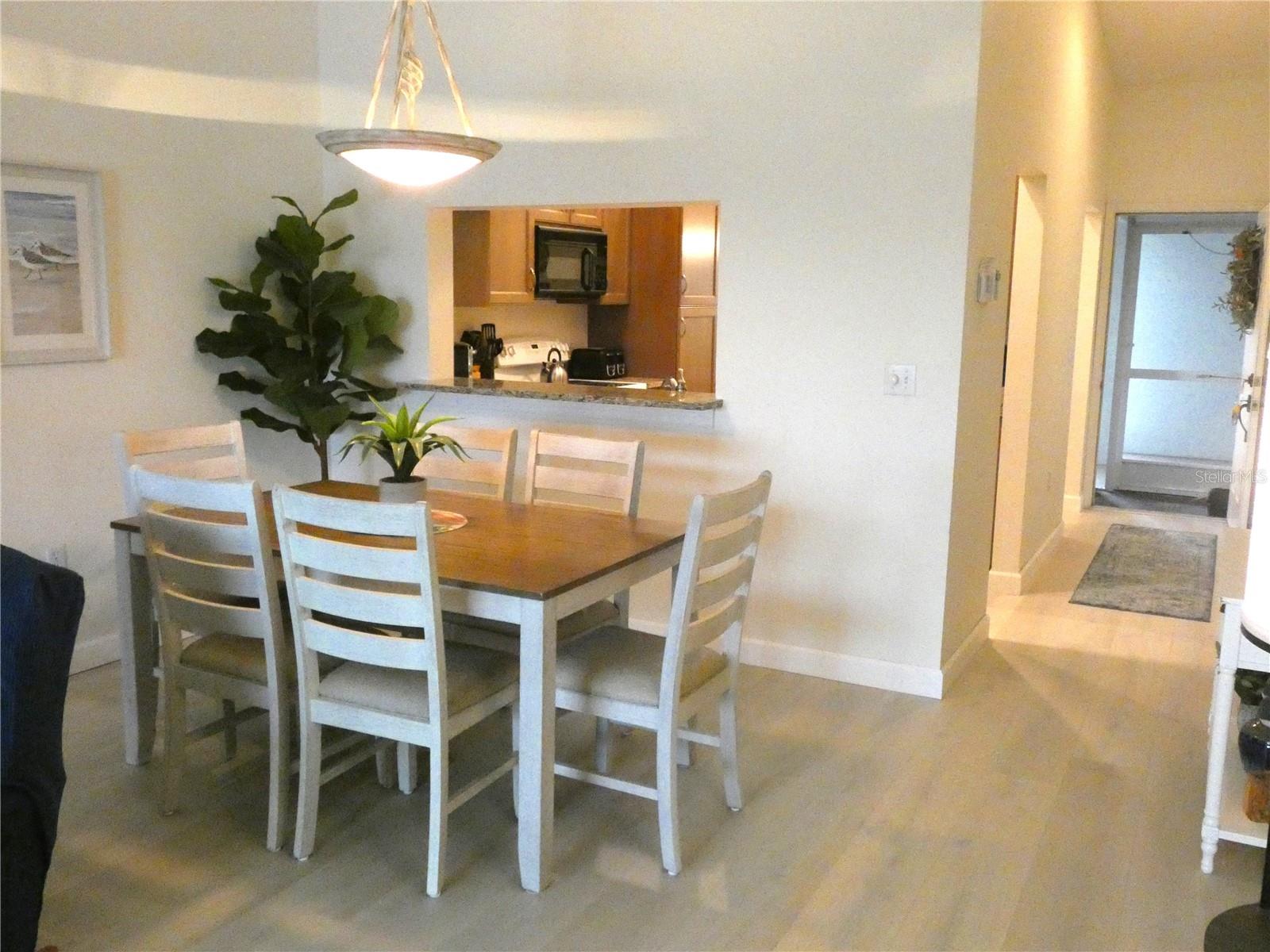 9300 CLUBSIDE CIR #1307, SARASOTA, FL — photo 7