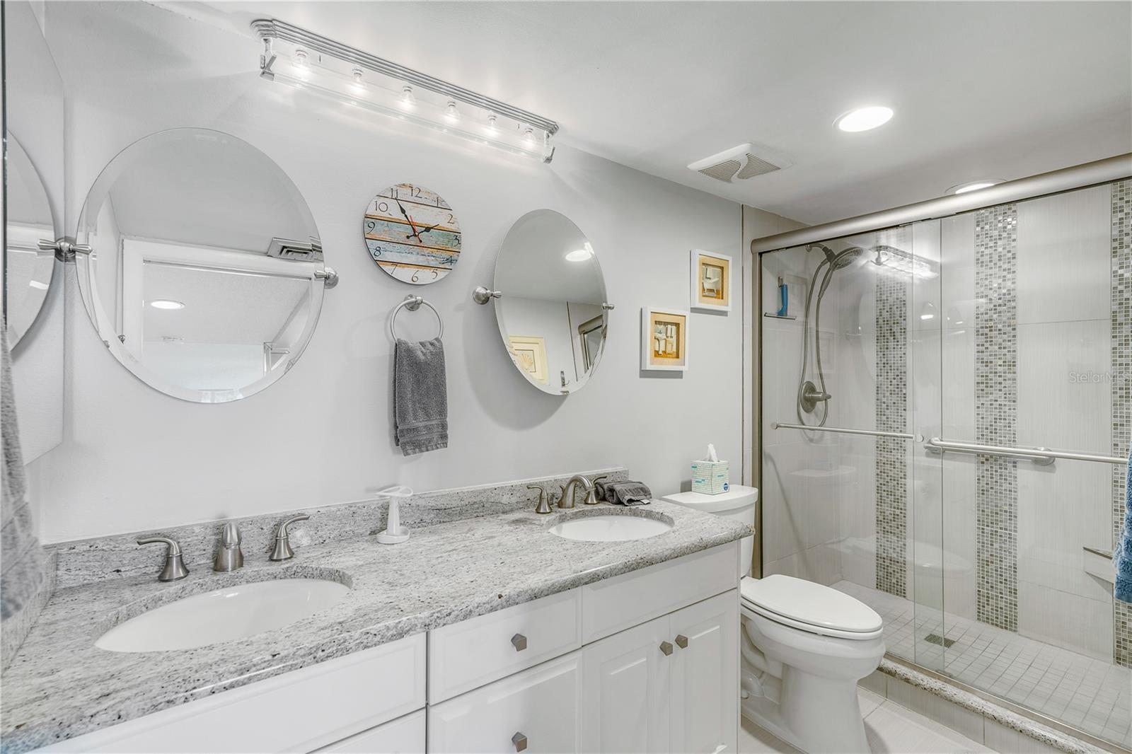 7650 BAYSHORE DR #401, TREASURE ISLAND, FL — photo 27