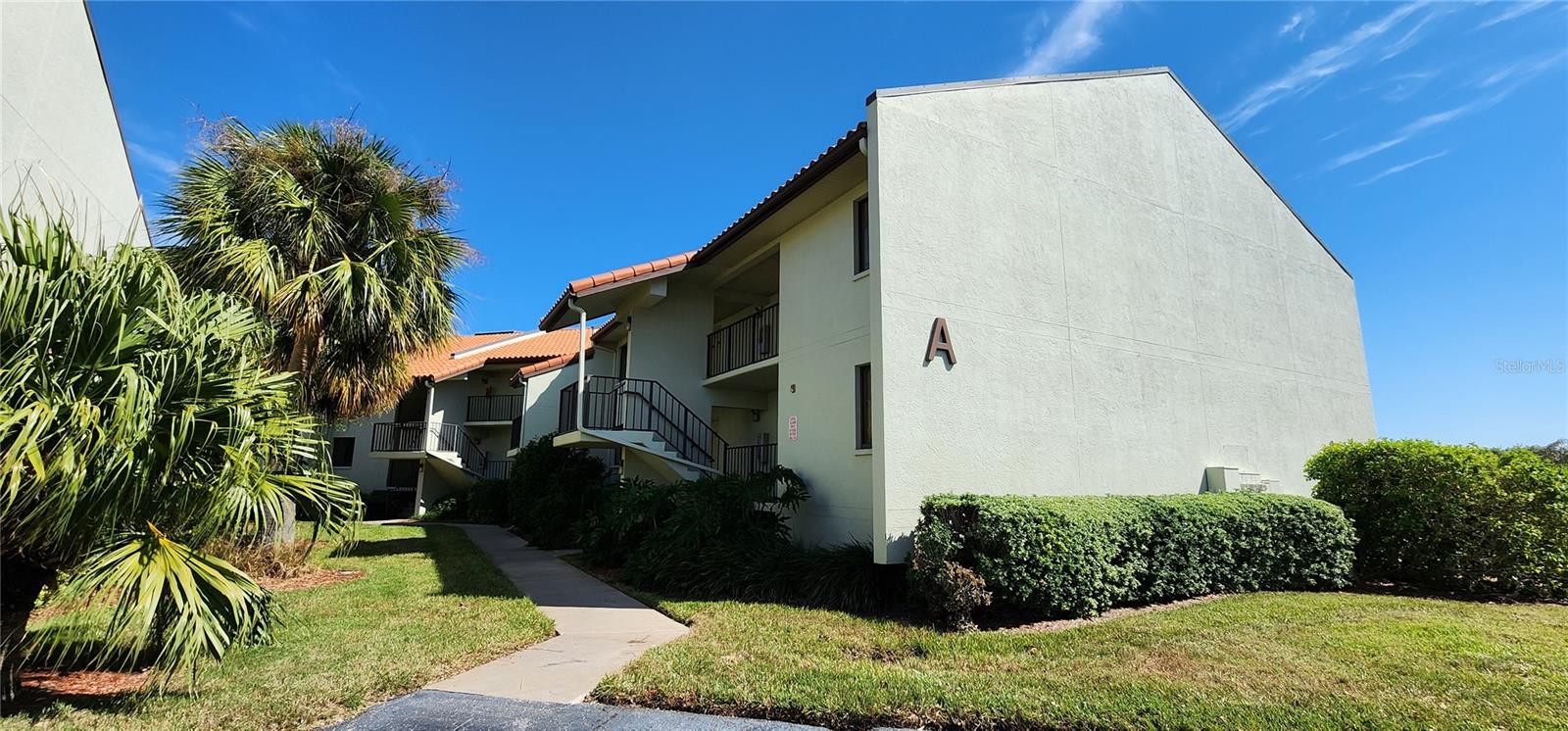 1515 PINELLAS BAYWAY S #8, TIERRA VERDE, FL — photo 2