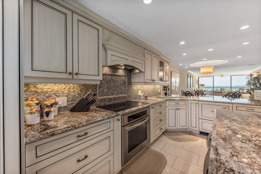5770 MIDNIGHT PASS RD #605, SARASOTA, FL — photo 9