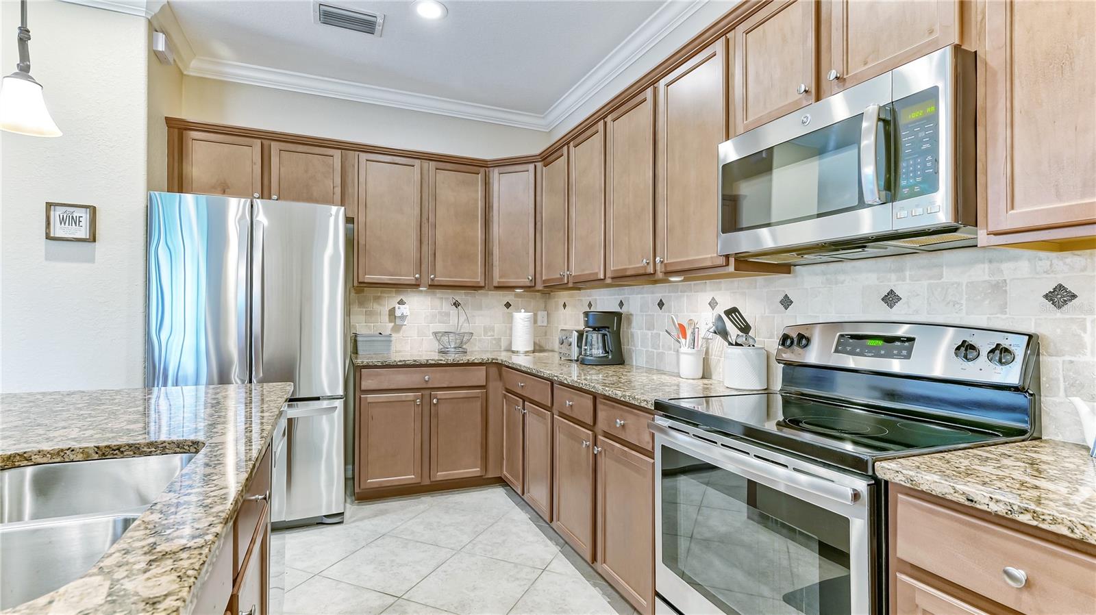 6888 WILLOWSHIRE WAY, BRADENTON, FL — photo 18
