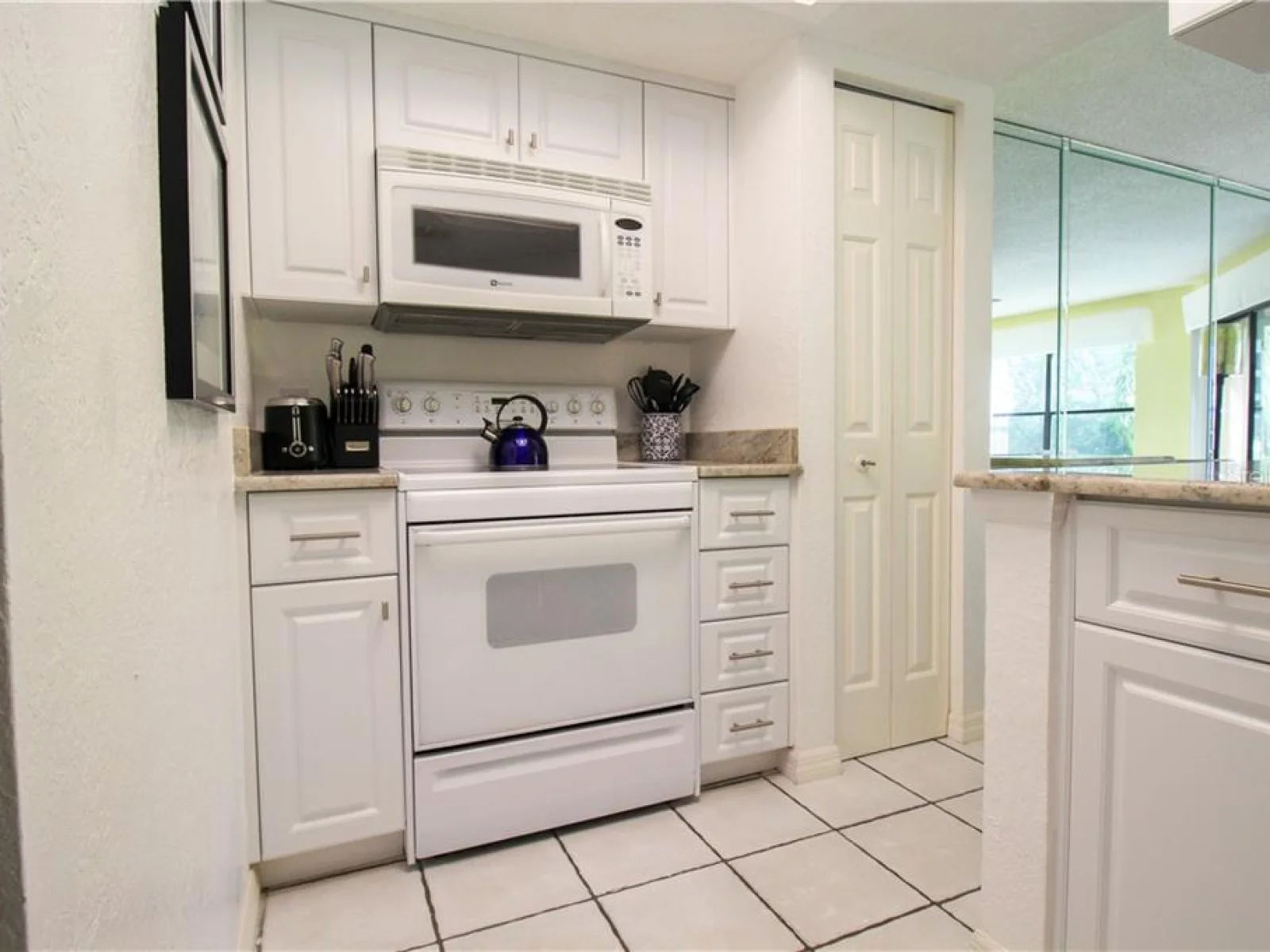 3256 WHITE IBIS CT #27, PUNTA GORDA, FL — photo 18