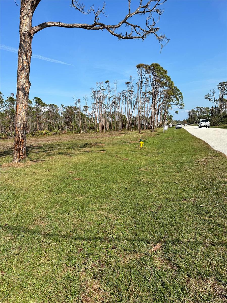 8878 BANTRY BAY BLVD, ENGLEWOOD, FL — photo 2